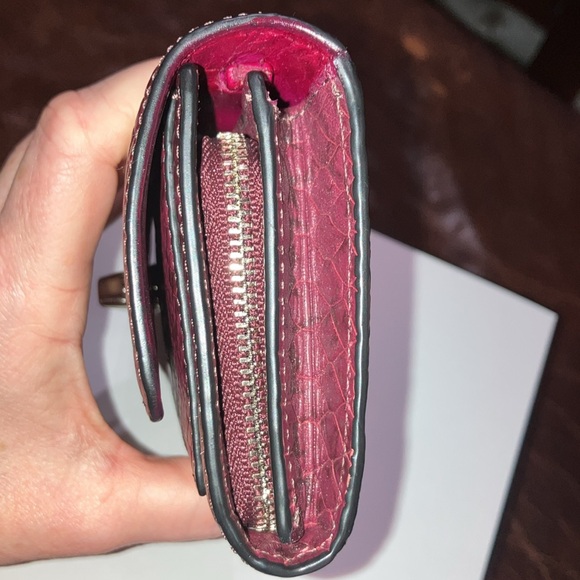 Coach Burgundy leather Snake Print wallet with turnlock closure silver h… - Picture 10 of 12